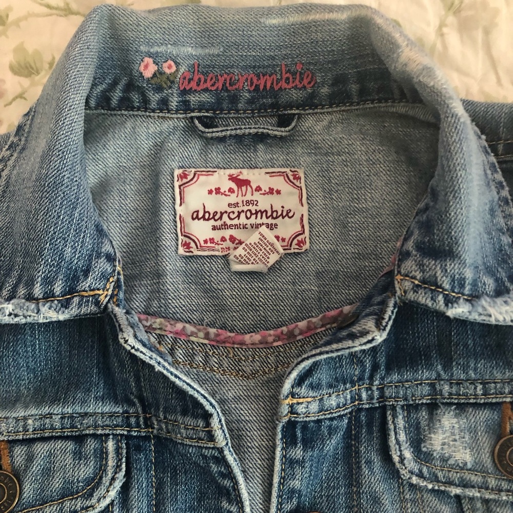 Abercrombie kids jean jacket - Picture 3 of 5